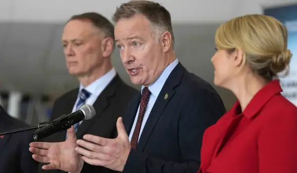 Canada spending $307M to buy new modular army rifles from Colt