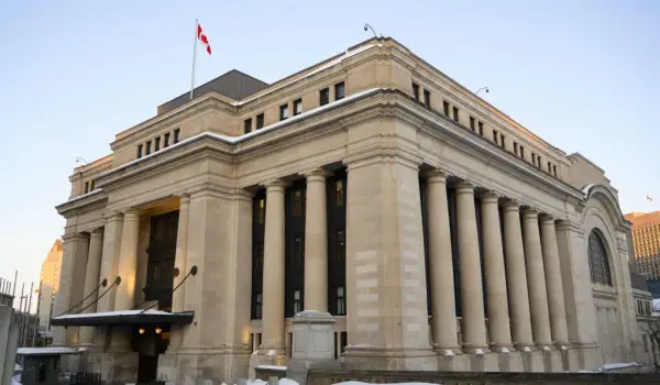 Sources say senators planning to create sixth group as questions are raised about Carney’s vision for the Upper Chamber