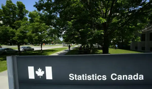Solid May jobs report 'should silence the recession crowd': BMO economist