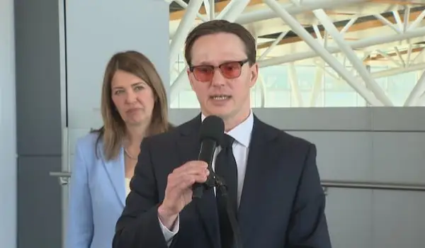 Alberta cabinet minister won't say if he supports keeping province in Canada