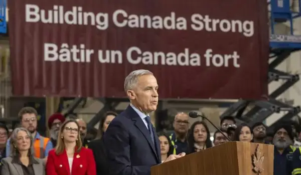Government approval (66%) and voter mood shows continuing support for Carney.