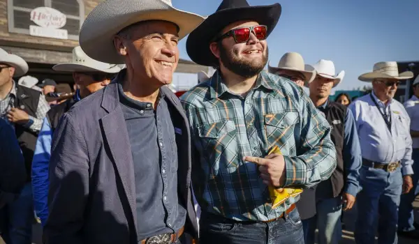 'It's looking good': Carney chats pipelines while mingling at Calgary Stampede