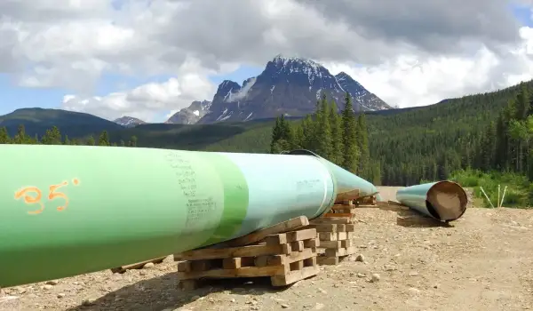 Sage Roundtable: The Economic and National Unity Twists and Turns of a West Coast Pipeline