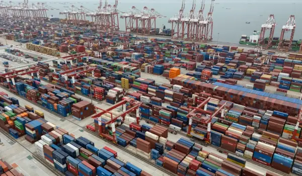Trump administration races the clock to rebuild US tariff wall knocked down by Supreme Court