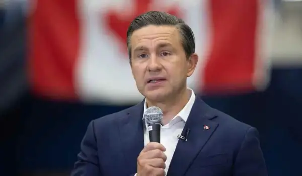 Caucus a ‘fractured mess’ as Poilievre gathers Conservatives in B.C.: source