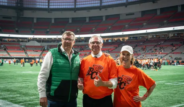 B.C. Conservative leader, Doerkson, gets game boost from current and former premiers
